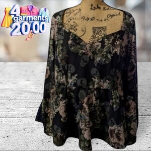 torrid peplum crepe sweetheart neck top size 1